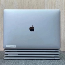 2018款15寸MacBook Pro MR972 银色